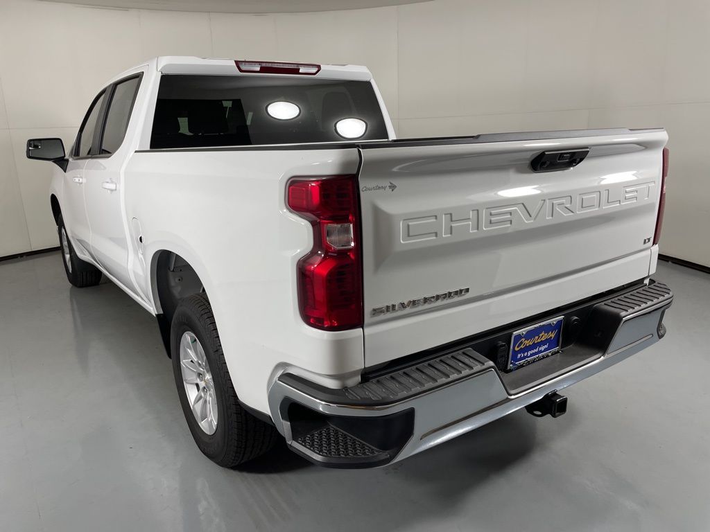 2025 Chevrolet Silverado 1500 LT photo 6