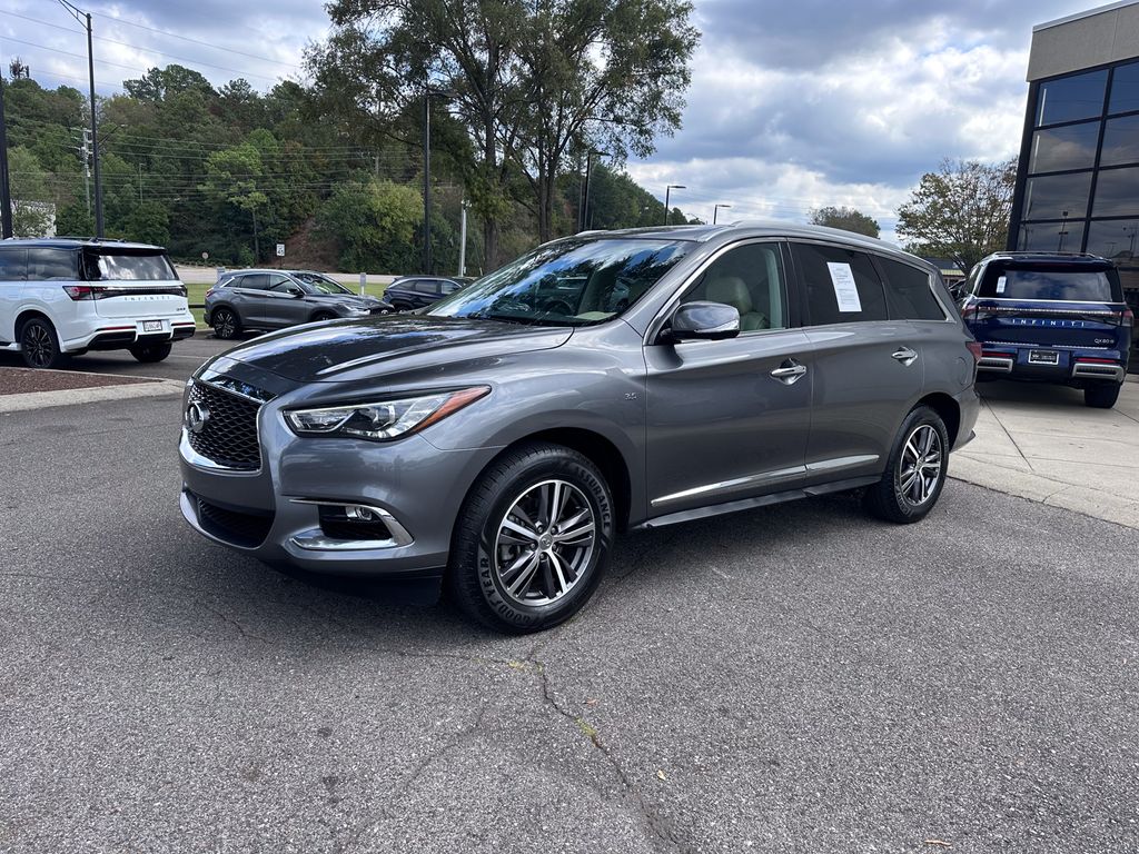 2019 Infiniti QX60 Luxe photo 4