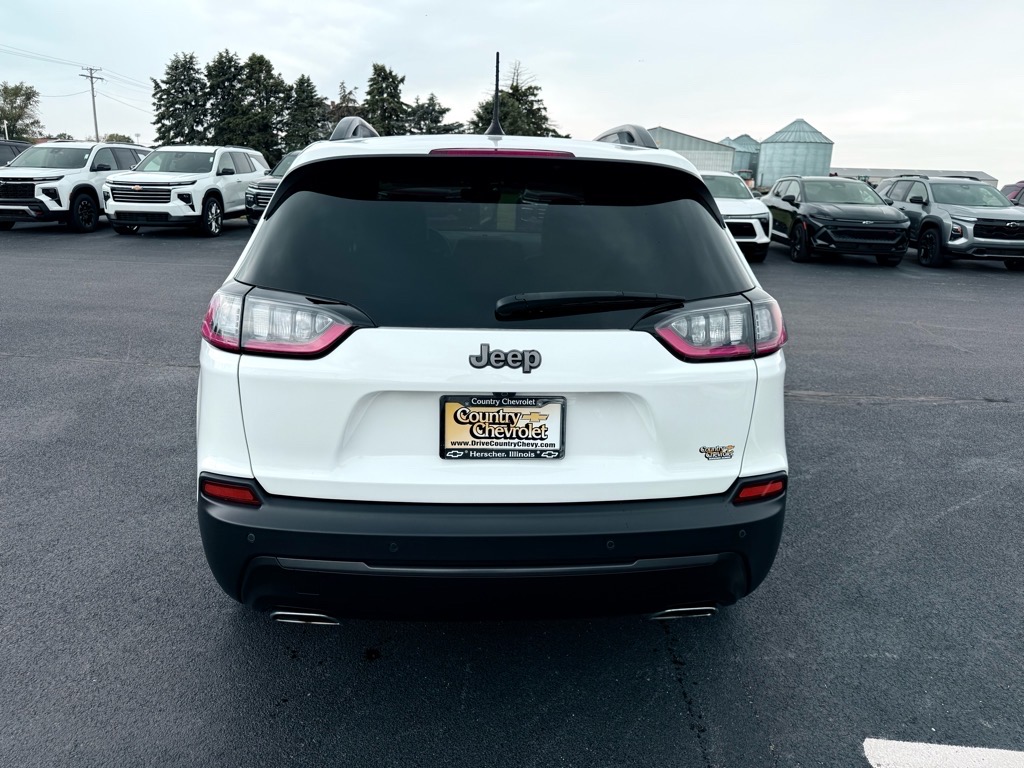 2021 Jeep Cherokee 80th Anniversary Edition photo 3
