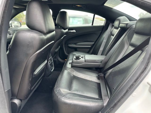 2022 Dodge Charger SXT photo 13