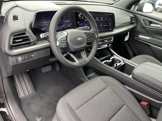 2026 Chevrolet Traverse photo 17