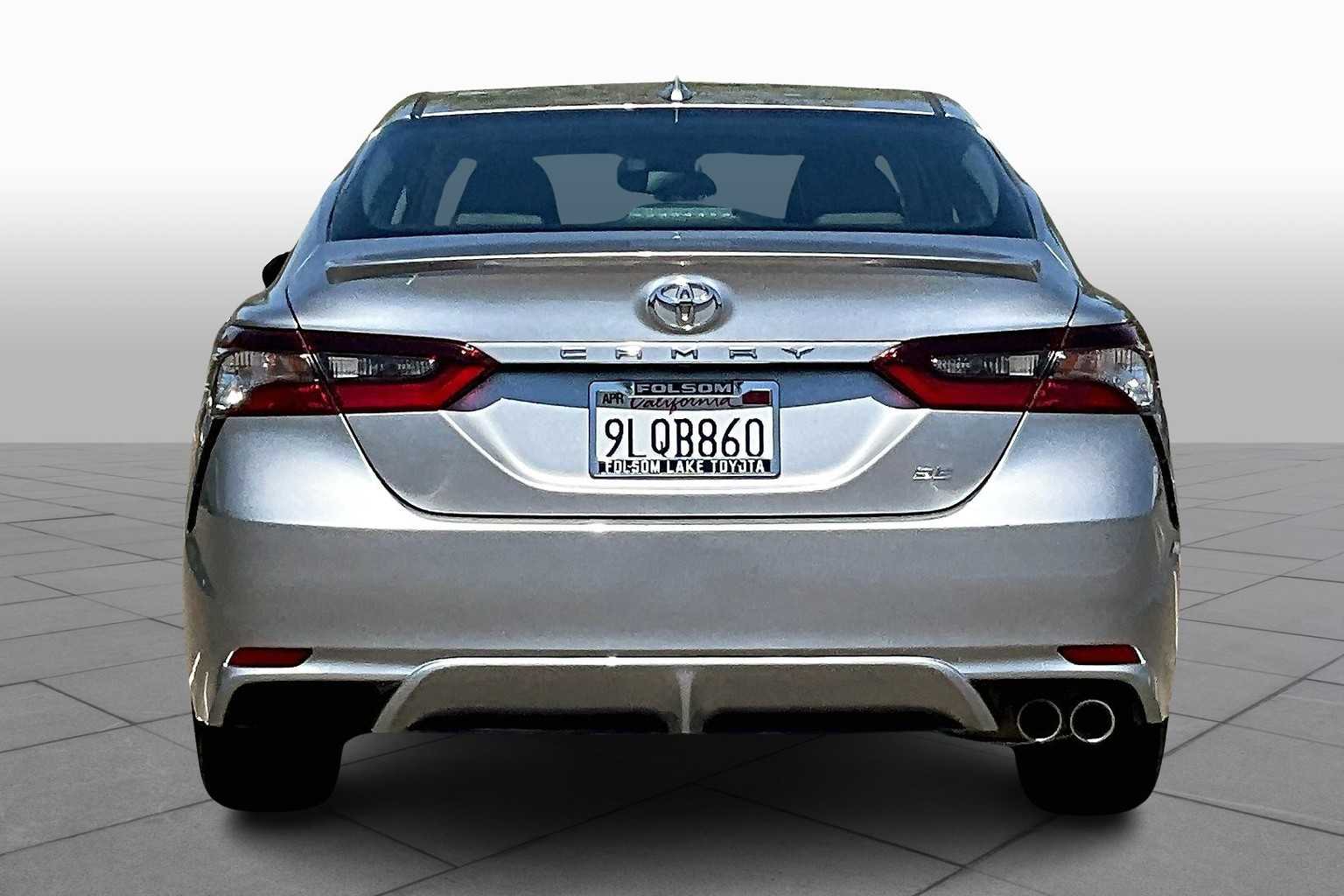 2024 Toyota Camry SE photo 4