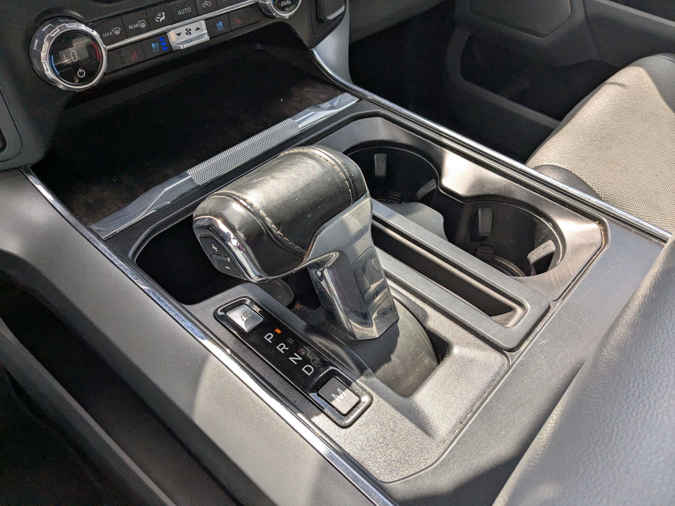 2021 Ford F-150 Lariat photo 24