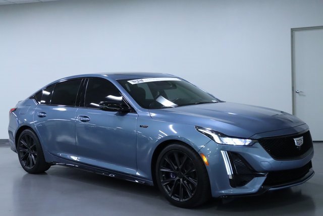 2023 Cadillac CT5 V photo 13