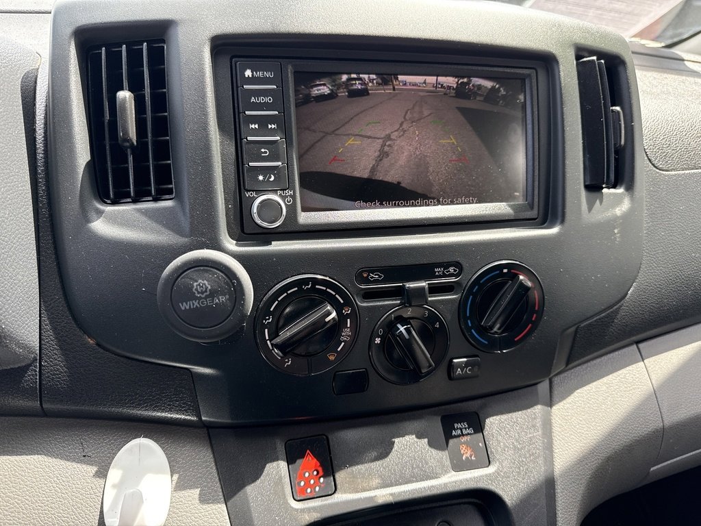 2021 Nissan NV200 S photo 10