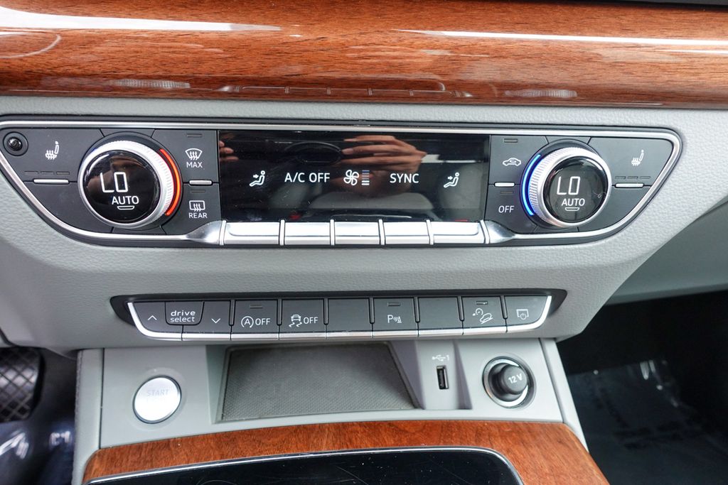2022 Audi Q5 45 S line Premium photo 21
