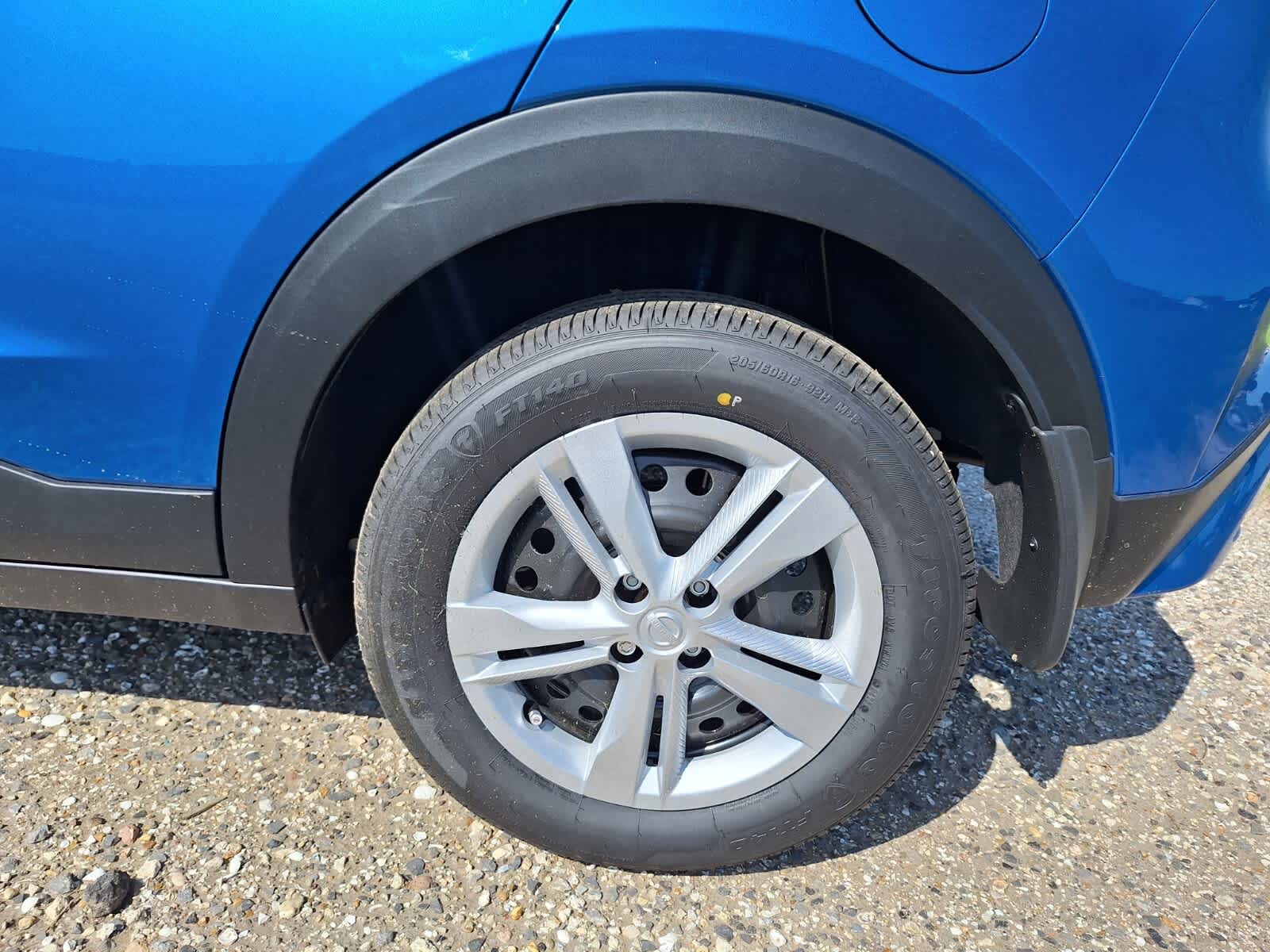 2025 Nissan Kicks Play S photo 24