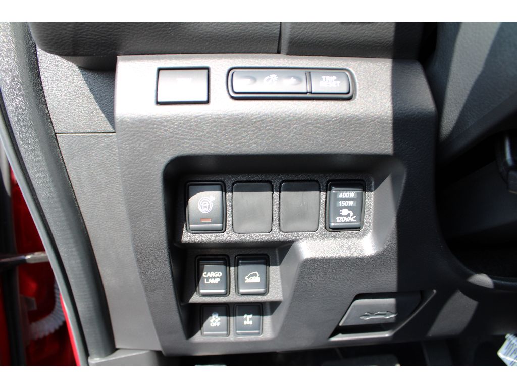 2025 Nissan Frontier PRO-4X photo 16