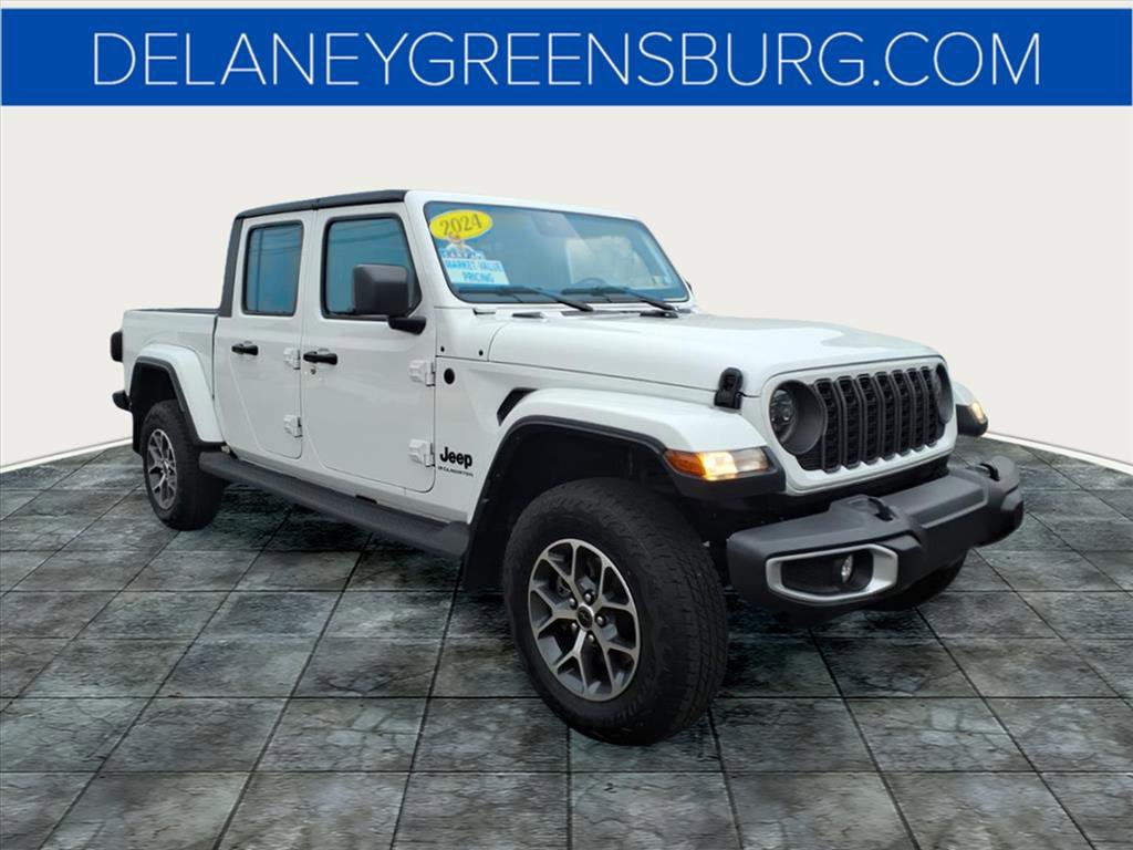 2024 Jeep Gladiator Sport S's photo