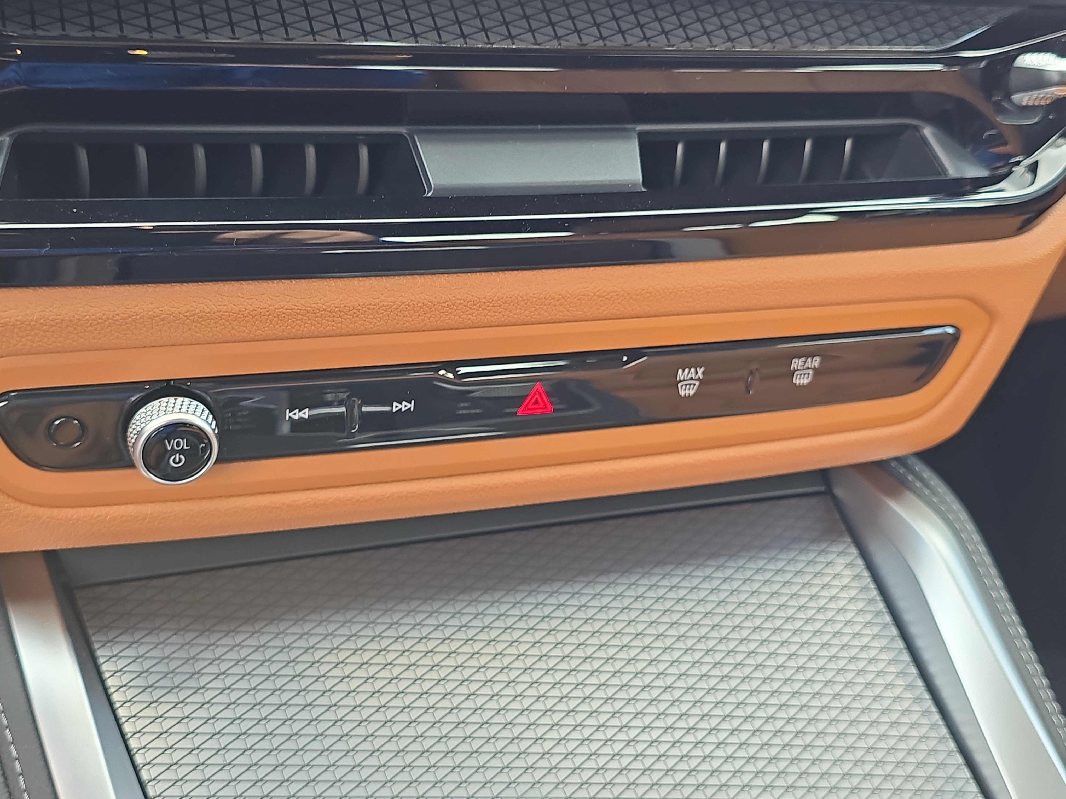 New 2026 Black Sapphire Metallic BMW 430i image 23