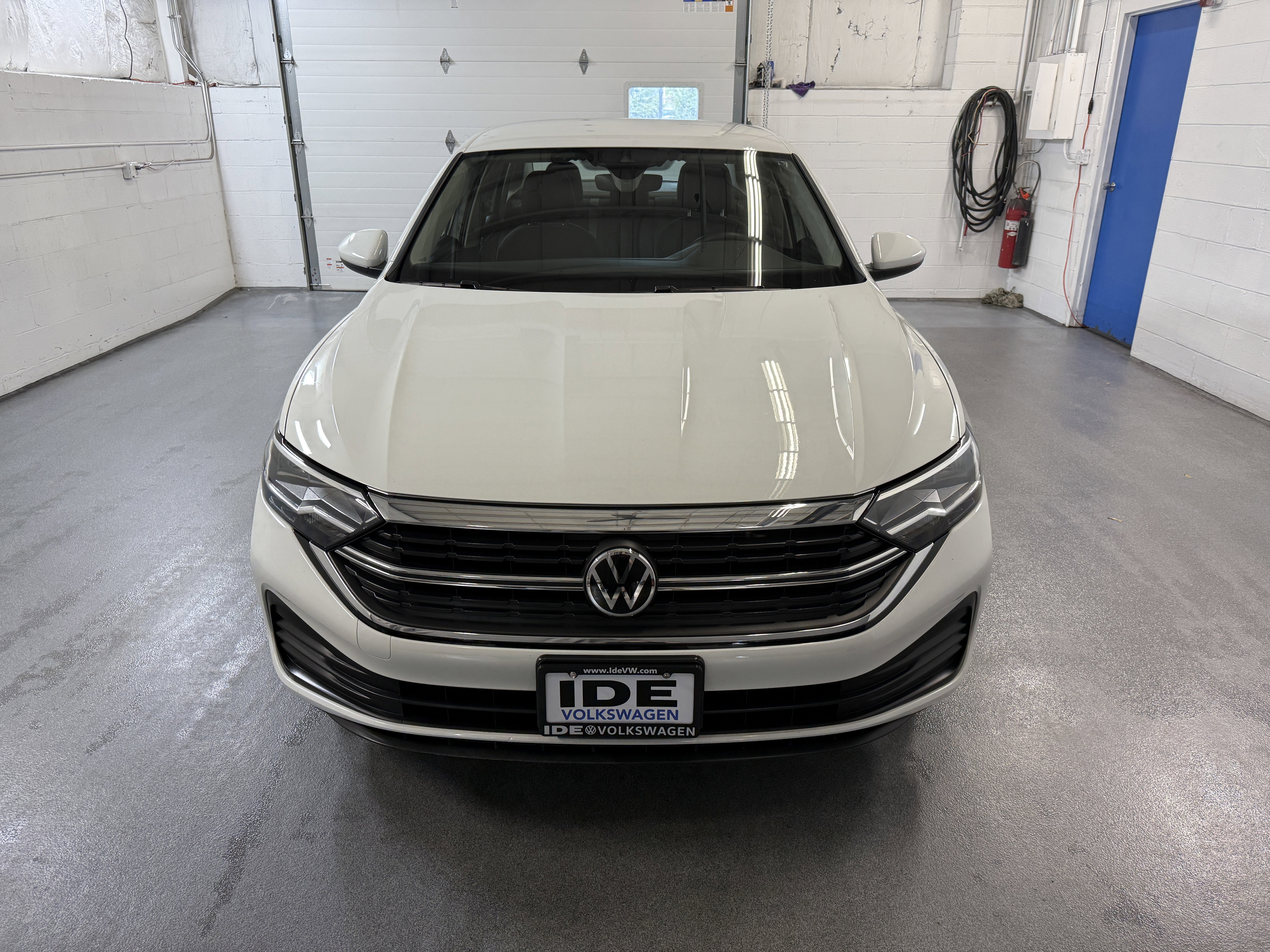 3VW5M7BU7PM042012
