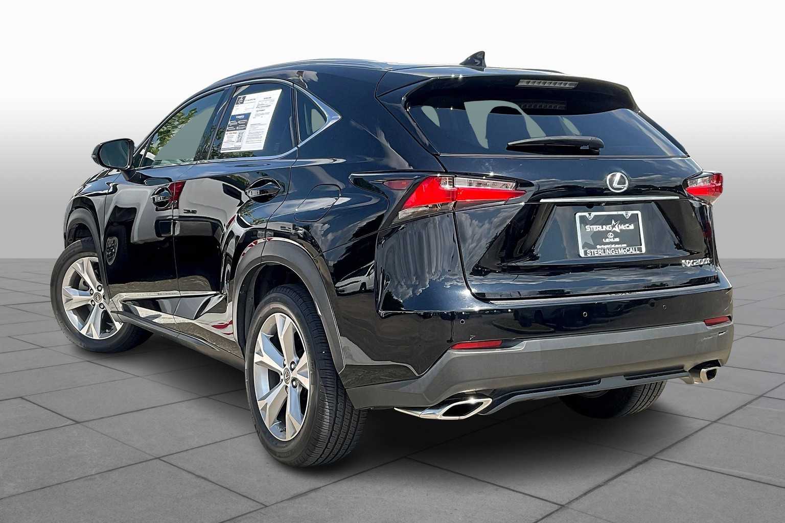 2017 Lexus NX 200t Luxury photo 9