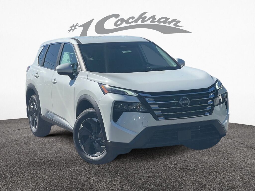 2026 Nissan Rogue SV's photo