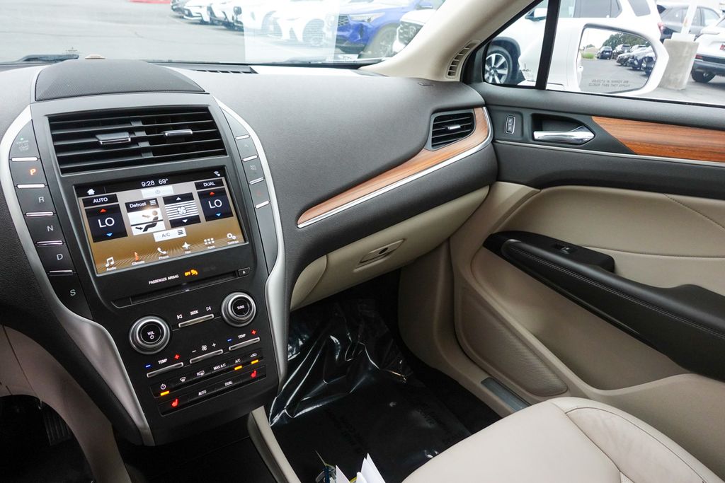 2017 Lincoln MKC Select photo 20