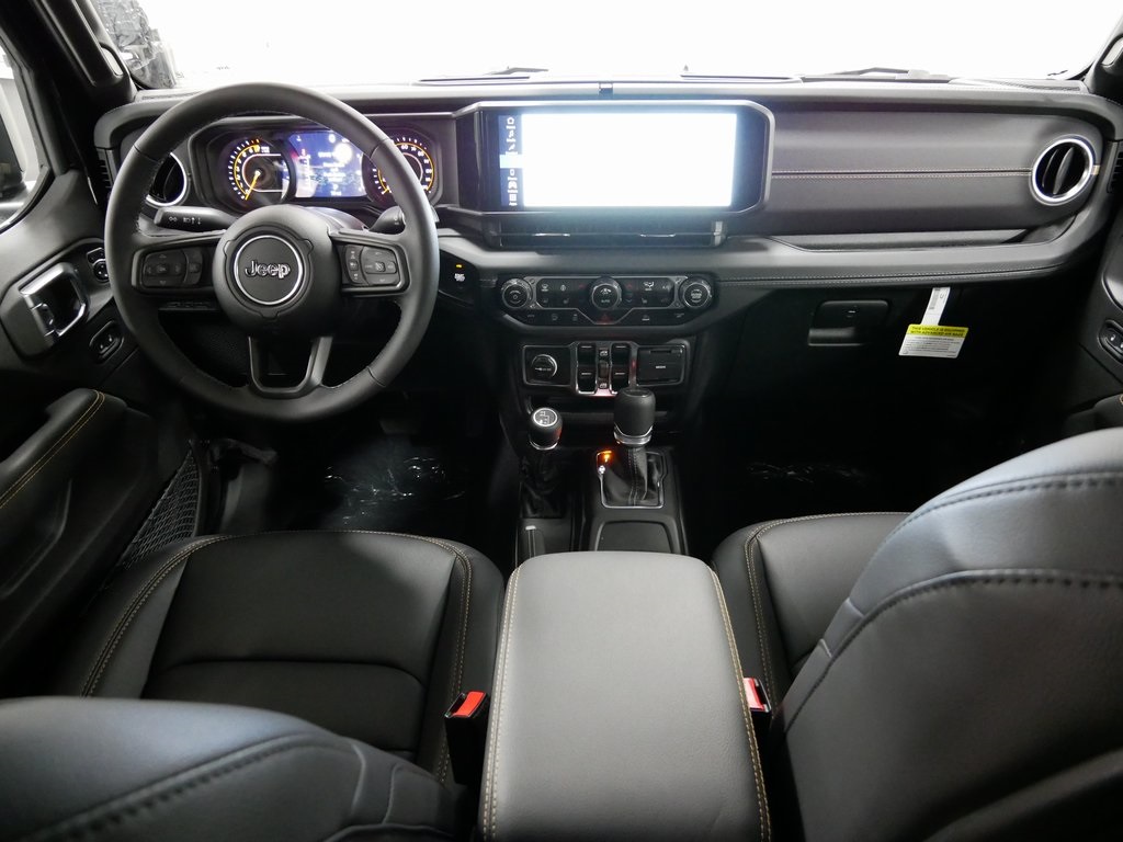 2025 Jeep Gladiator Sport photo 8