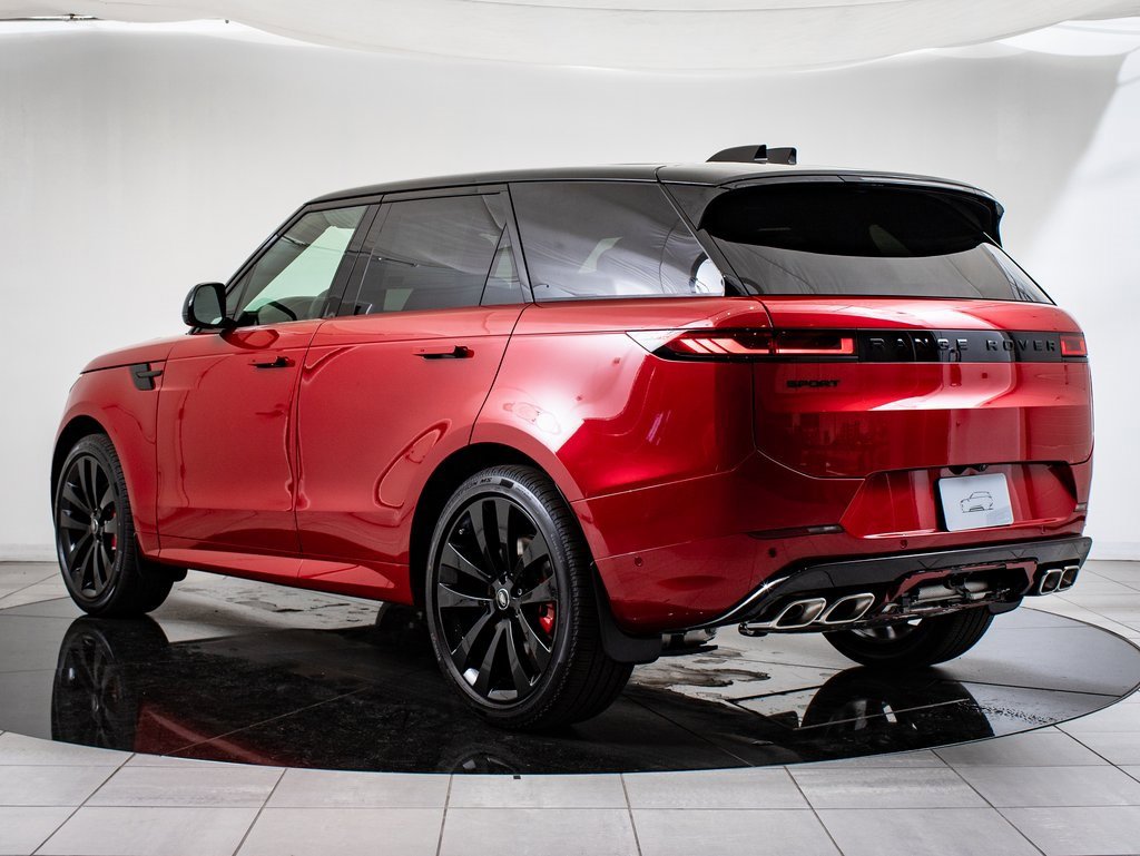 2025 Land Rover Range Rover Sport SE photo 6