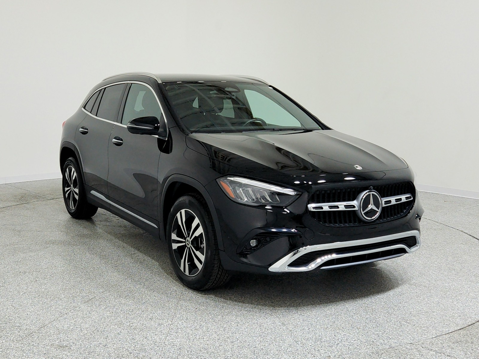 2025 Mercedes Benz GLA 250 photo 4