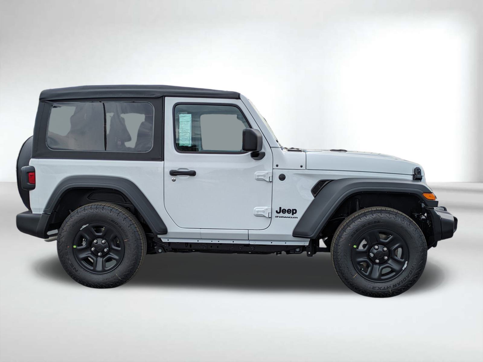 2025 Jeep Wrangler Sport photo 3