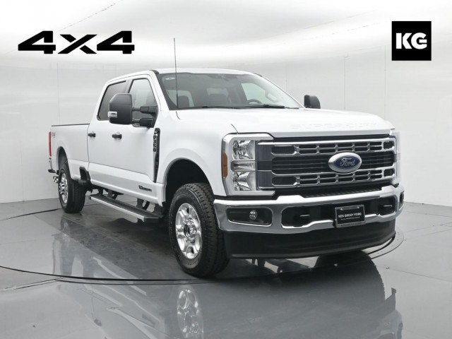 2026 Ford F-350 Super Duty XLT's photo