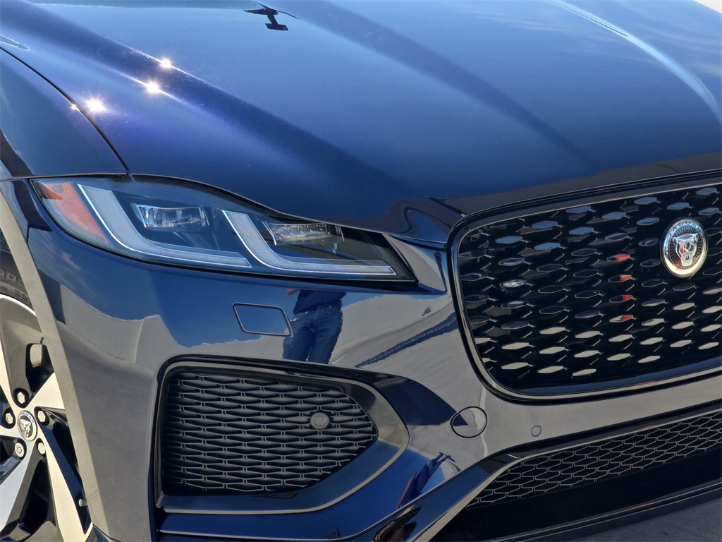 2025 Jaguar F-PACE P250 R-Dynamic S photo 29