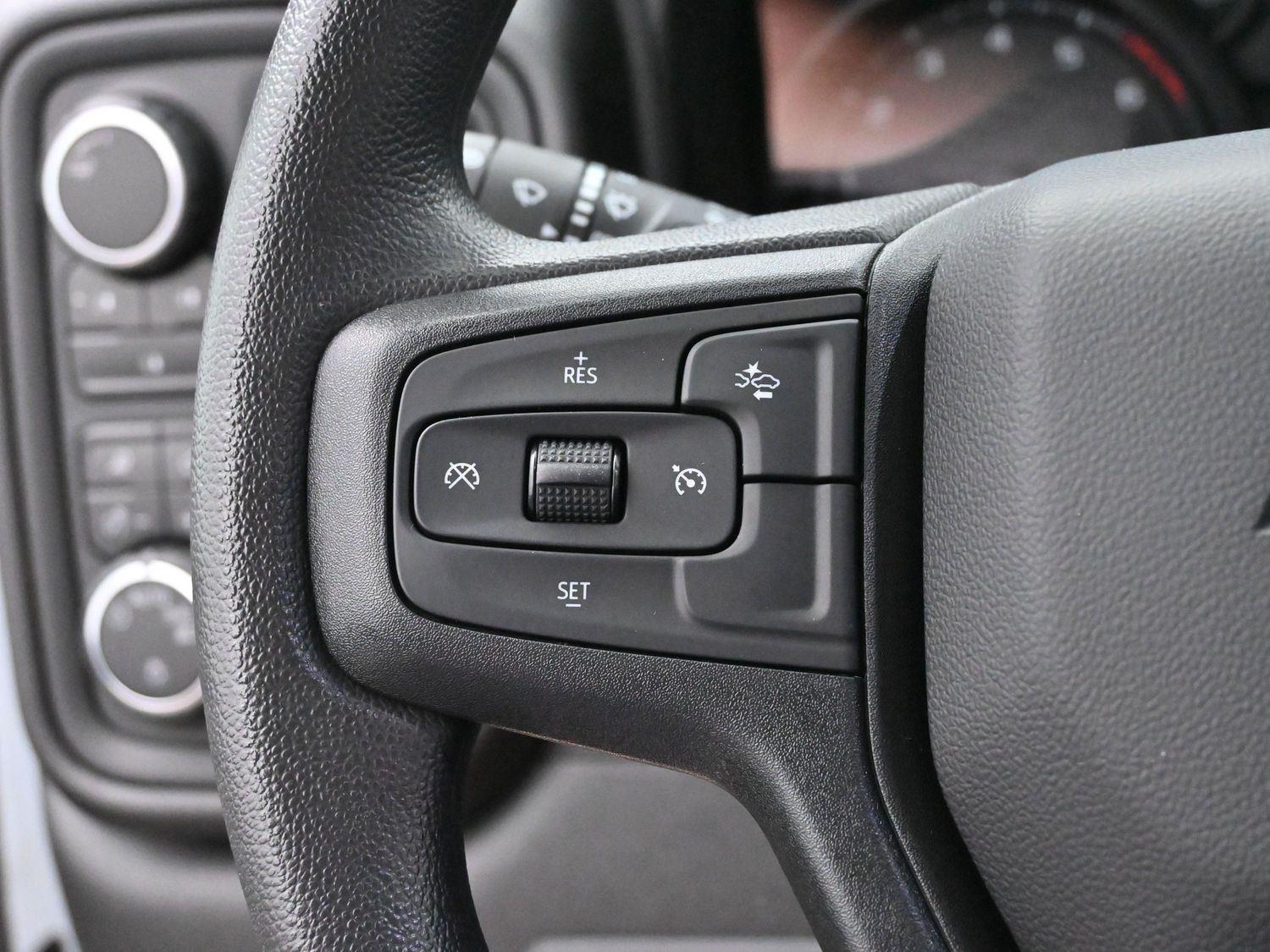 2025 Chevrolet Silverado 2500HD photo 17