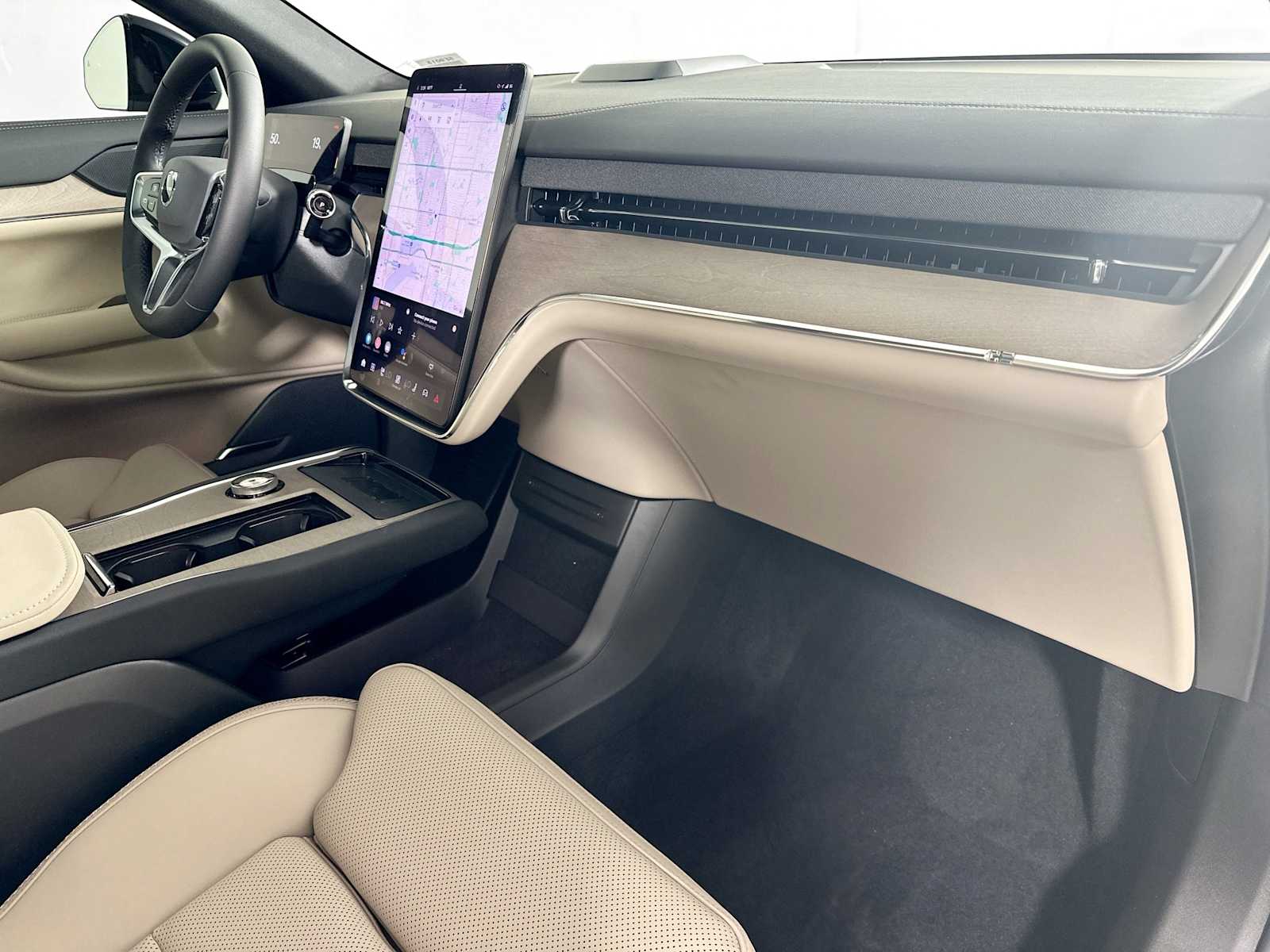 2025 Volvo EX90 Plus photo 25