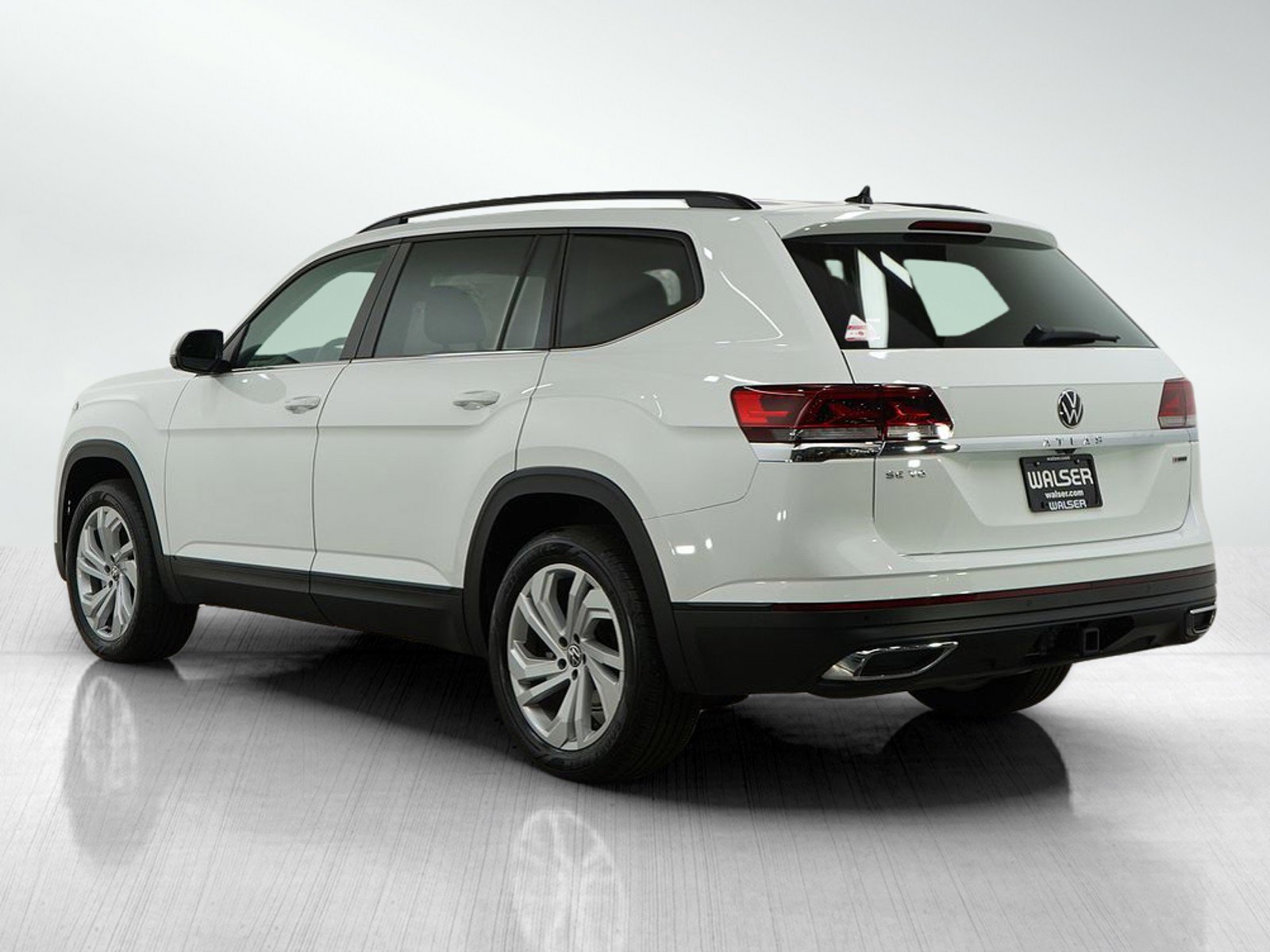 2022 Volkswagen Atlas V6 SE Technology photo 3