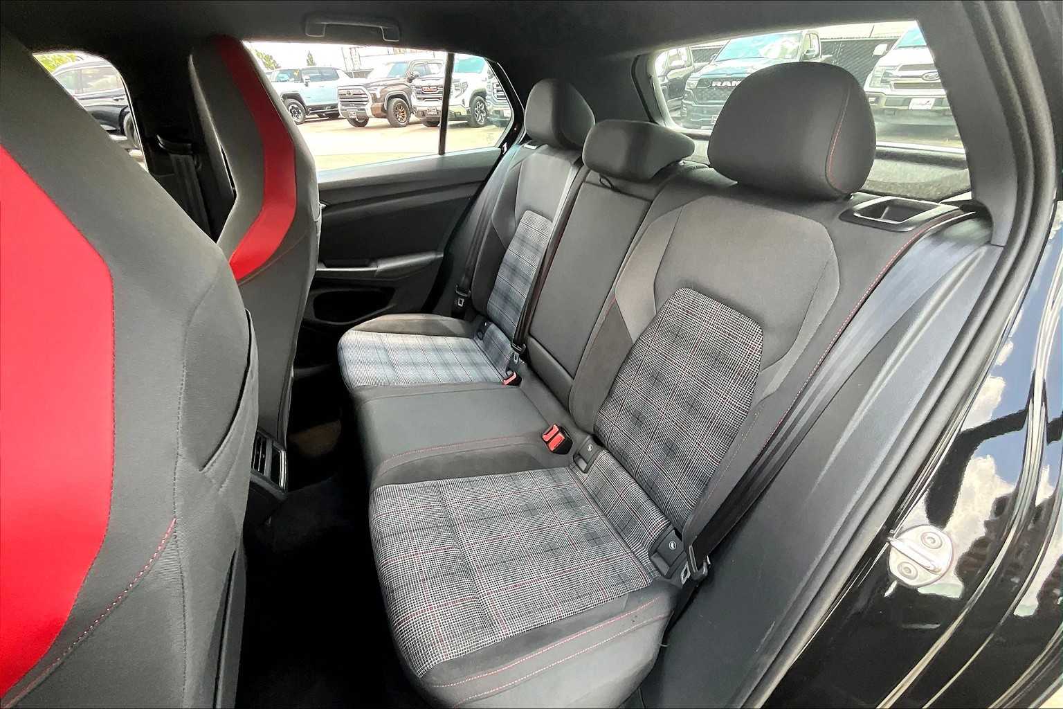 2024 Volkswagen Golf GTI S photo 20