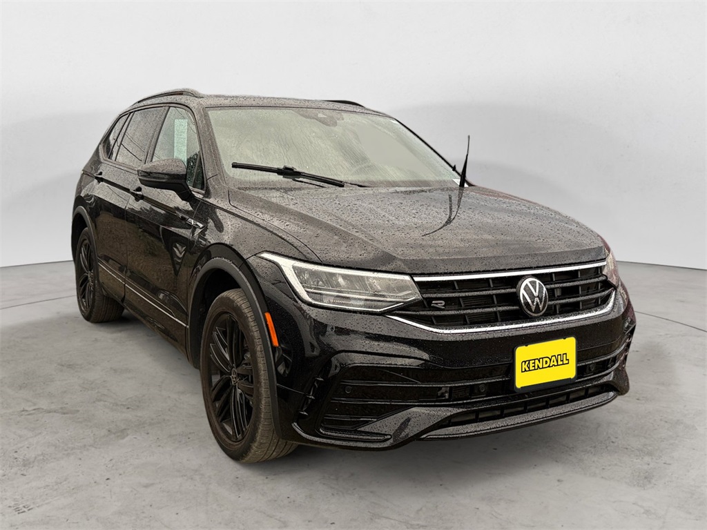 2022 Volkswagen Tiguan SE R-Line Black photo 2