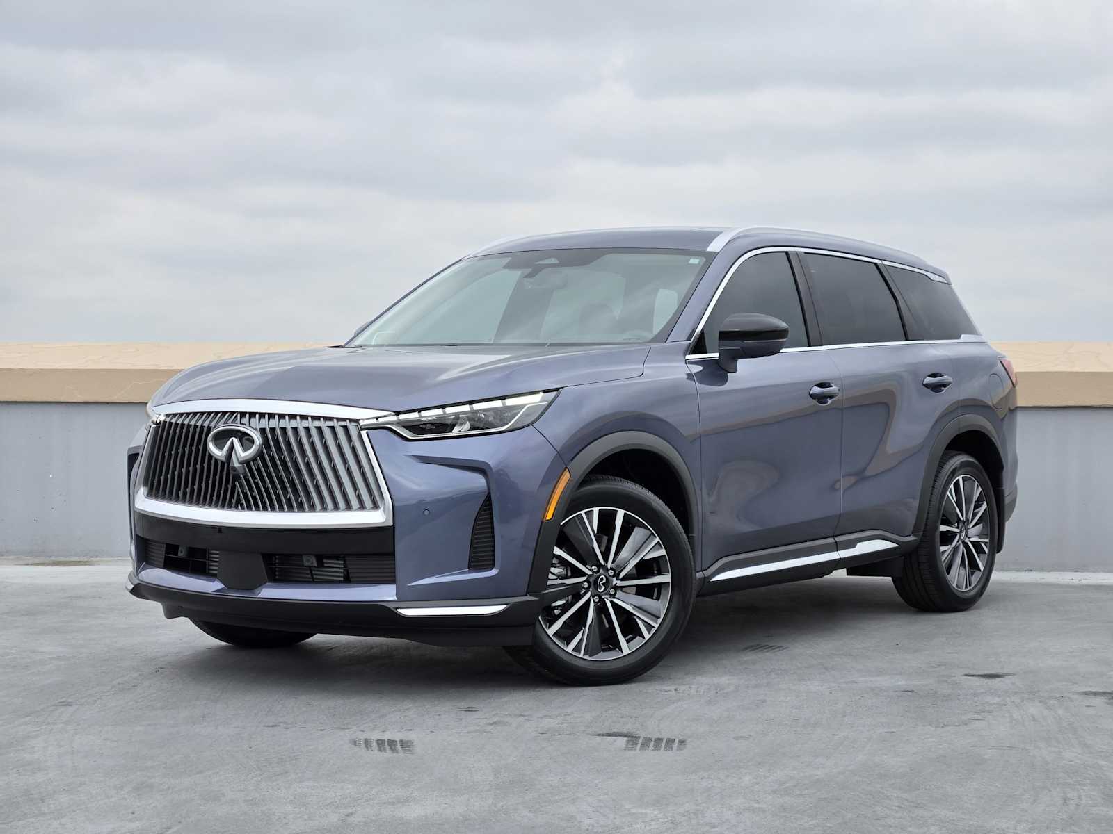 2026 INFINITI QX60 LUXE's photo