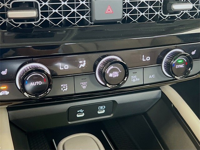 2025 Honda Accord Hybrid Touring photo 16
