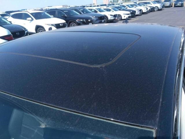 2022 Volkswagen Passat 2.0T SE photo 3