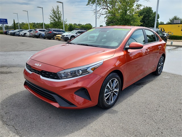 2023 Kia Forte LXS photo 5
