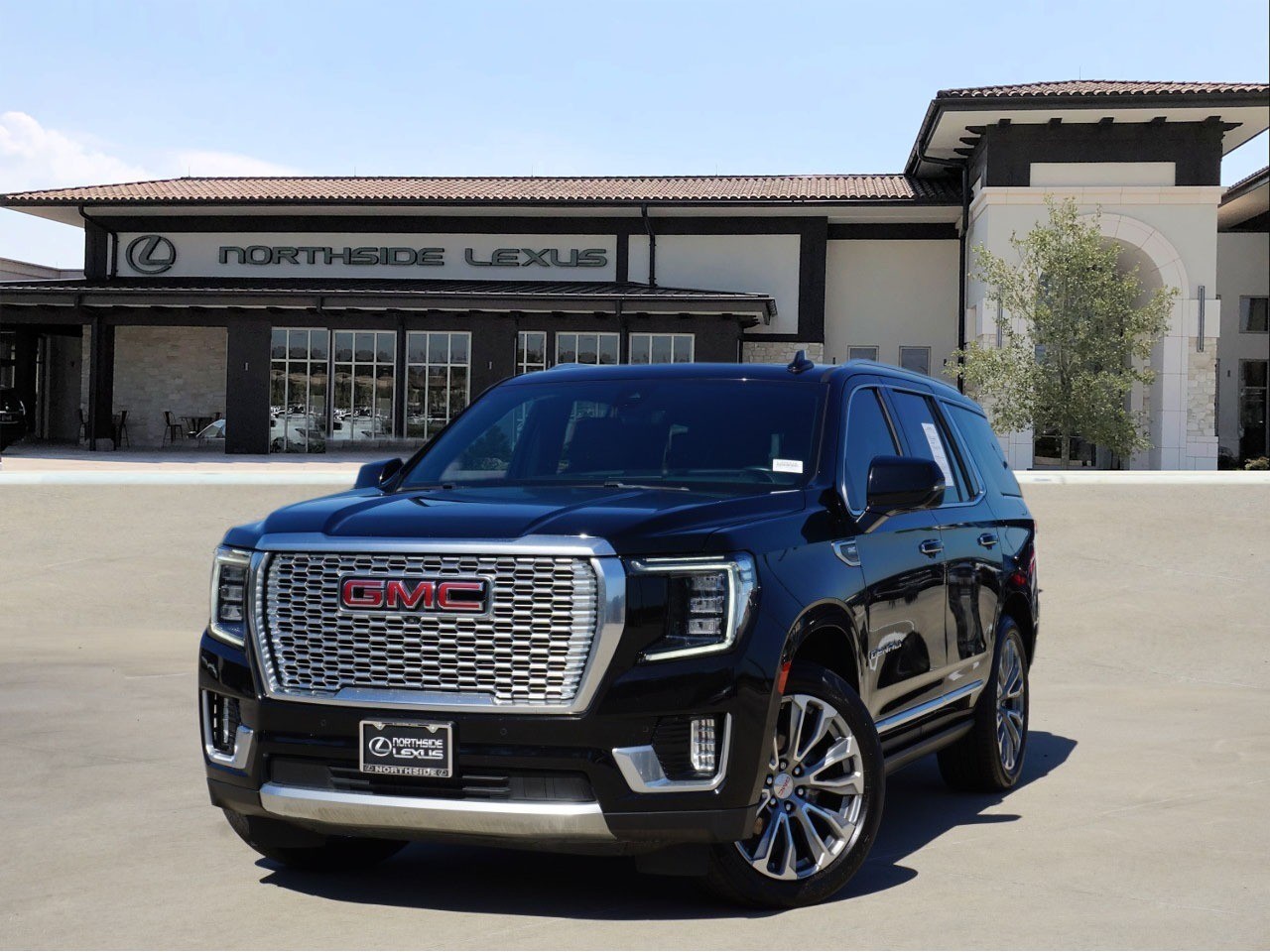 2021 GMC Yukon Denali's photo