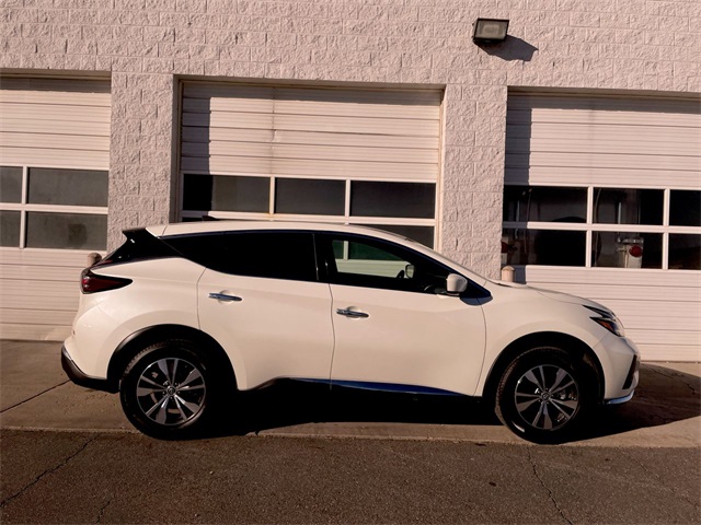 2023 Nissan Murano S