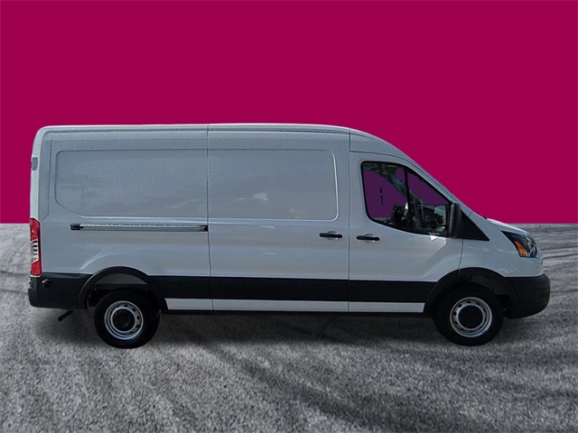 2026 Ford Transit photo 3