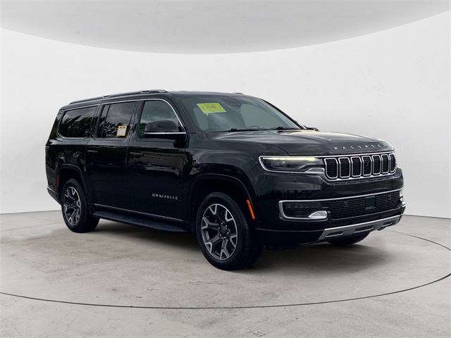 2023 Jeep Wagoneer L Series III photo 7