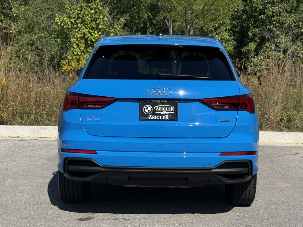 2023 Audi Q3 Premium S line photo 3