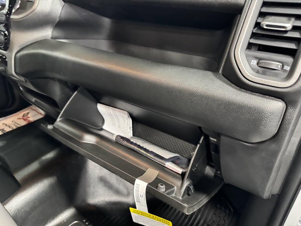 2025 Ram 2500 Tradesman photo 27