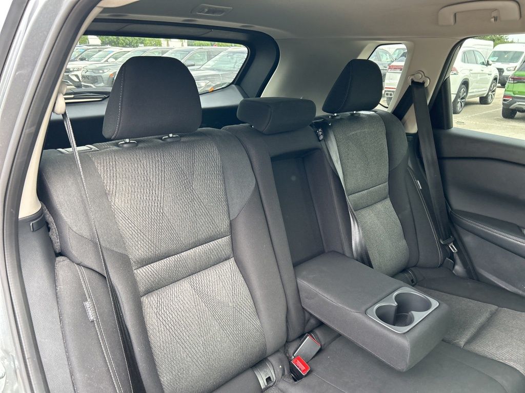 2024 Nissan Rogue SV photo 41