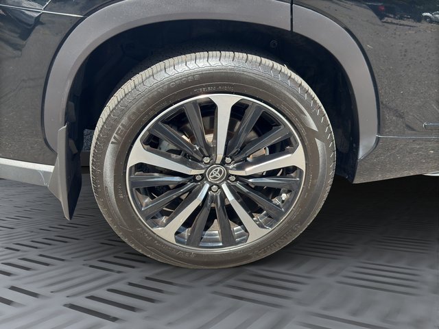 2022 Toyota Highlander XSE photo 25