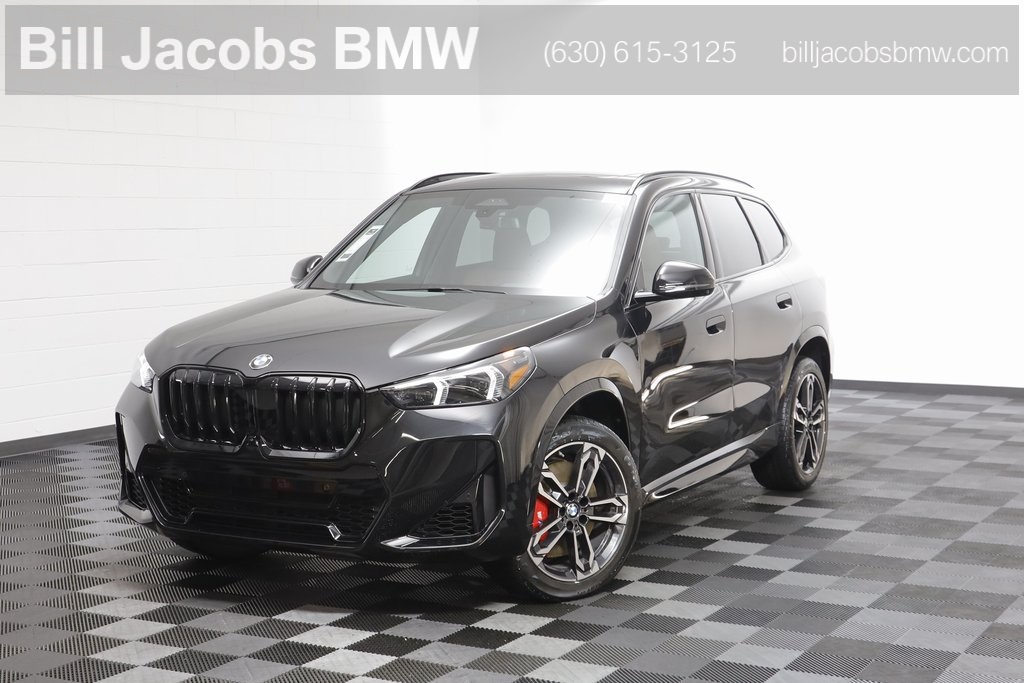 2026 BMW X1 28i's photo