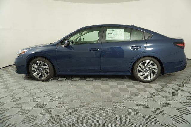 2025 Subaru Legacy Limited photo 4