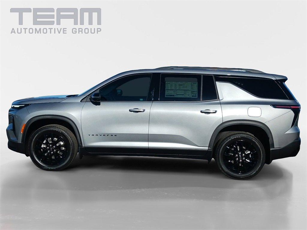 2026 Chevrolet Traverse photo 4