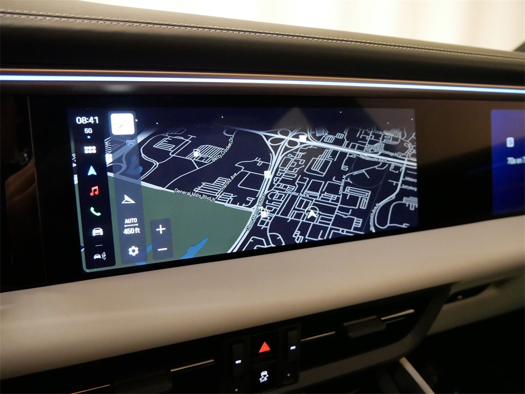 2024 Porsche Macan Electric 4 photo 26
