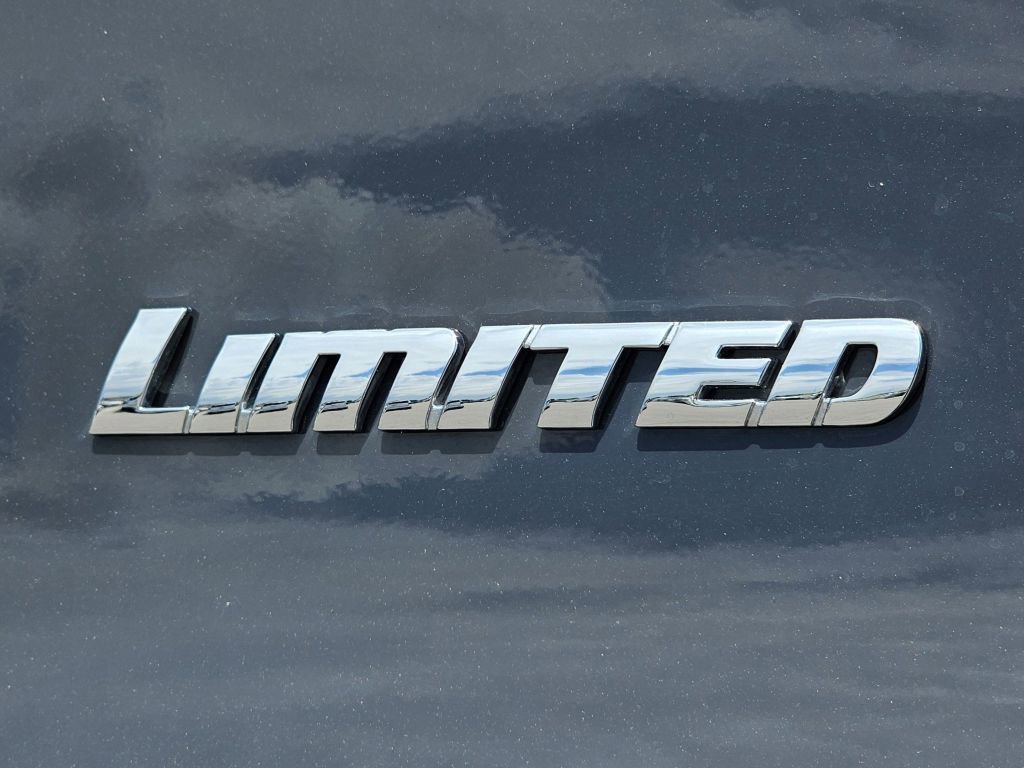 2024 Toyota 4Runner Limited photo 21