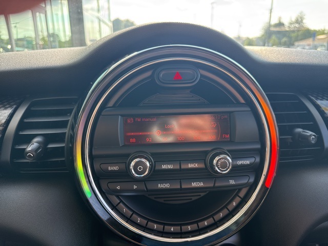 2015 Mini Cooper Hardtop Base photo 11