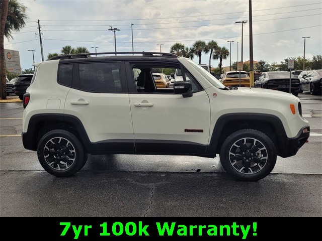2023 Jeep Renegade Trailhawk photo 4