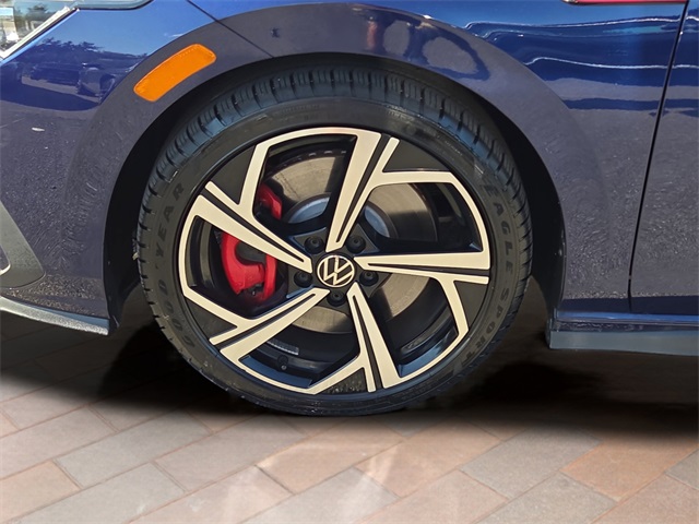 2024 Volkswagen Golf GTI SE photo 22