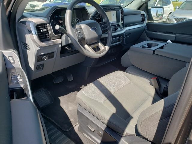 2023 Ford F-150 XLT photo 9